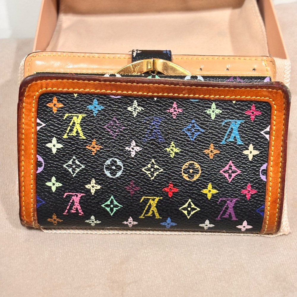Louis Vuitton Takashi Murakami Monogram Portefeuille Viennois Kisslock Wallet - Picture 6 of 16